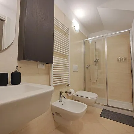 Navigli 10 Min Loft Moderno Con Area Esterna Apartmán Milán